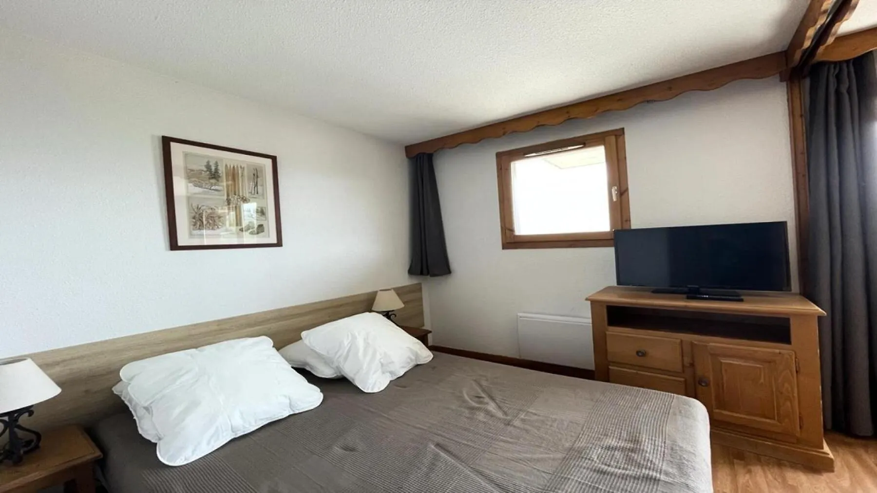 Residence Dame Blanche - Dba220 - Appt 1 Chambre + Cabine - Balcon - 6 Personnes Mae-7504 Narreyroux 0*,  France